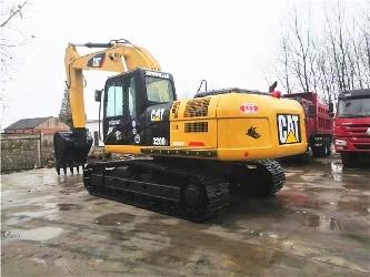 CAT 320D