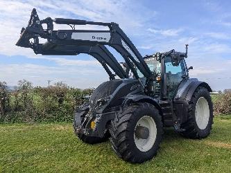 Valtra T 254