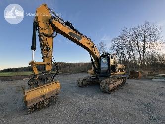 CAT 324 D L