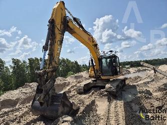 JCB JS 220