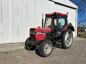 Case IH 745XL
