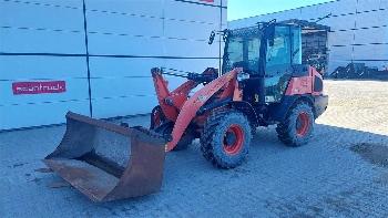 Kubota R085