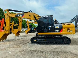 CAT 320 D