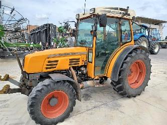 Fendt 208P