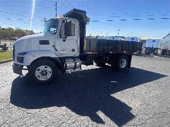 Mack MD6 42R