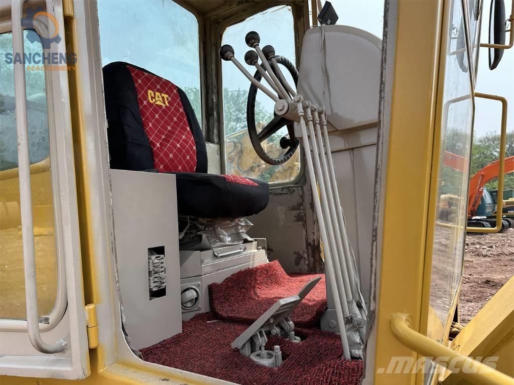 CAT 140G 그레이더