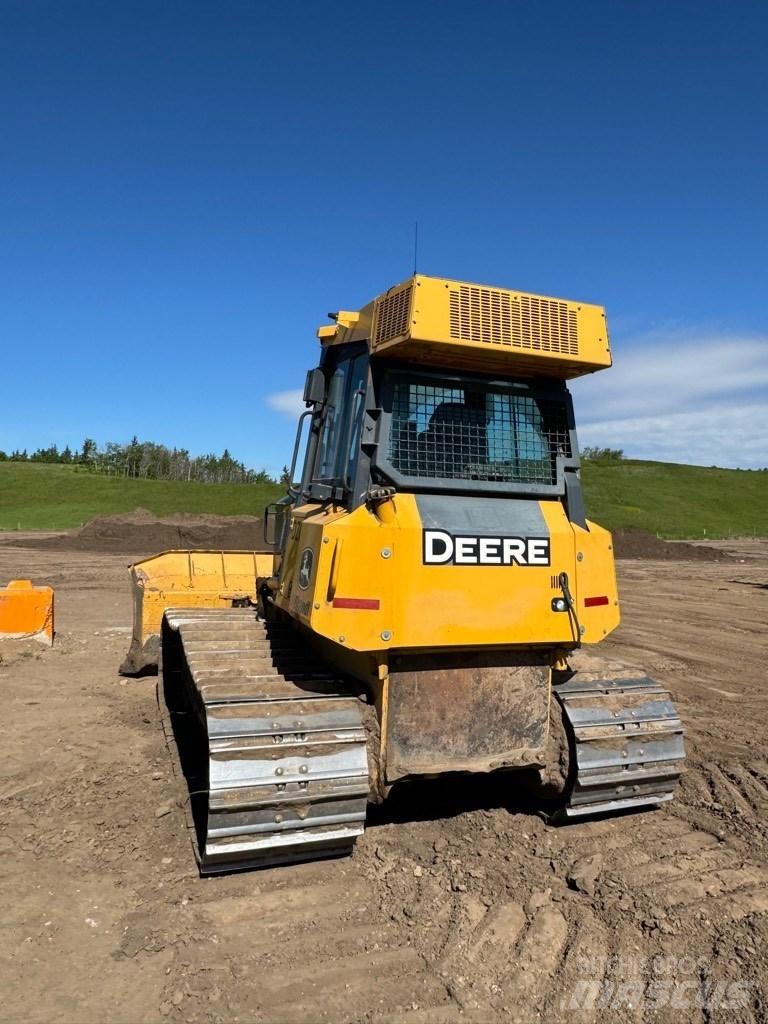 DEERE 700J 크롤러 도저