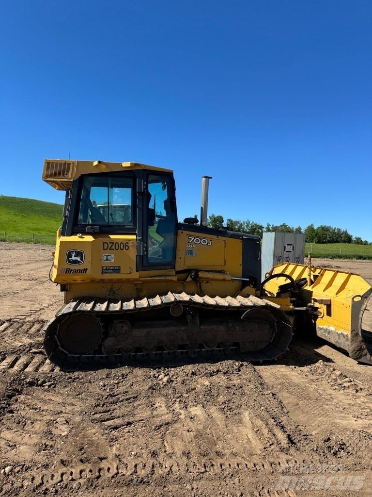 DEERE 700J 크롤러 도저