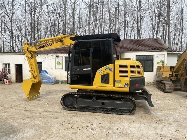 Komatsu PC 60-8 대형 굴삭기 29톤 이상