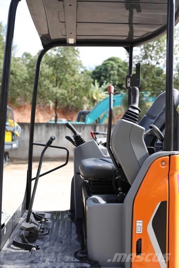 Doosan DX 17 대형 굴삭기 29톤 이상