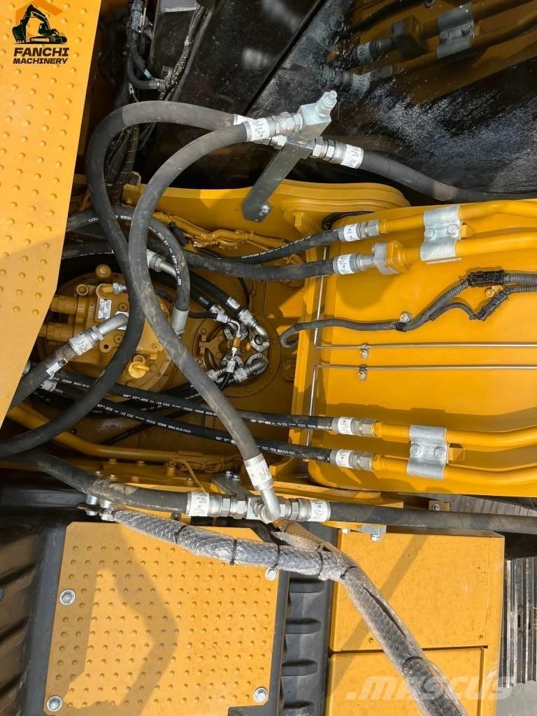 CAT 323 대형 굴삭기 29톤 이상