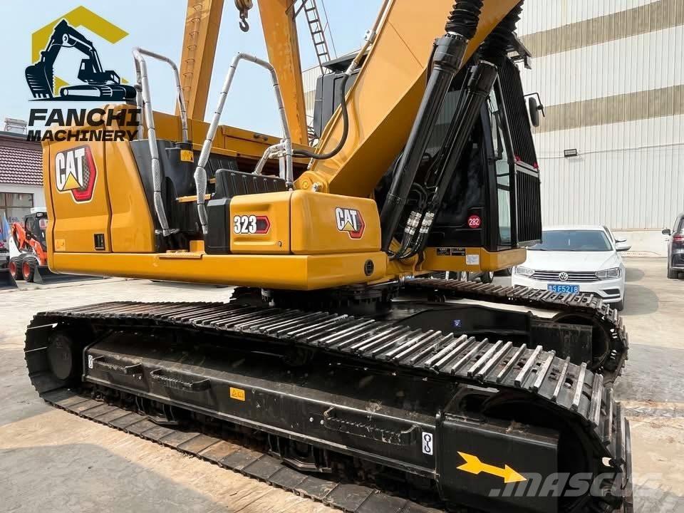 CAT 323 대형 굴삭기 29톤 이상