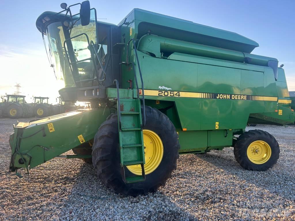 John Deere 2054 콤바인 수확기