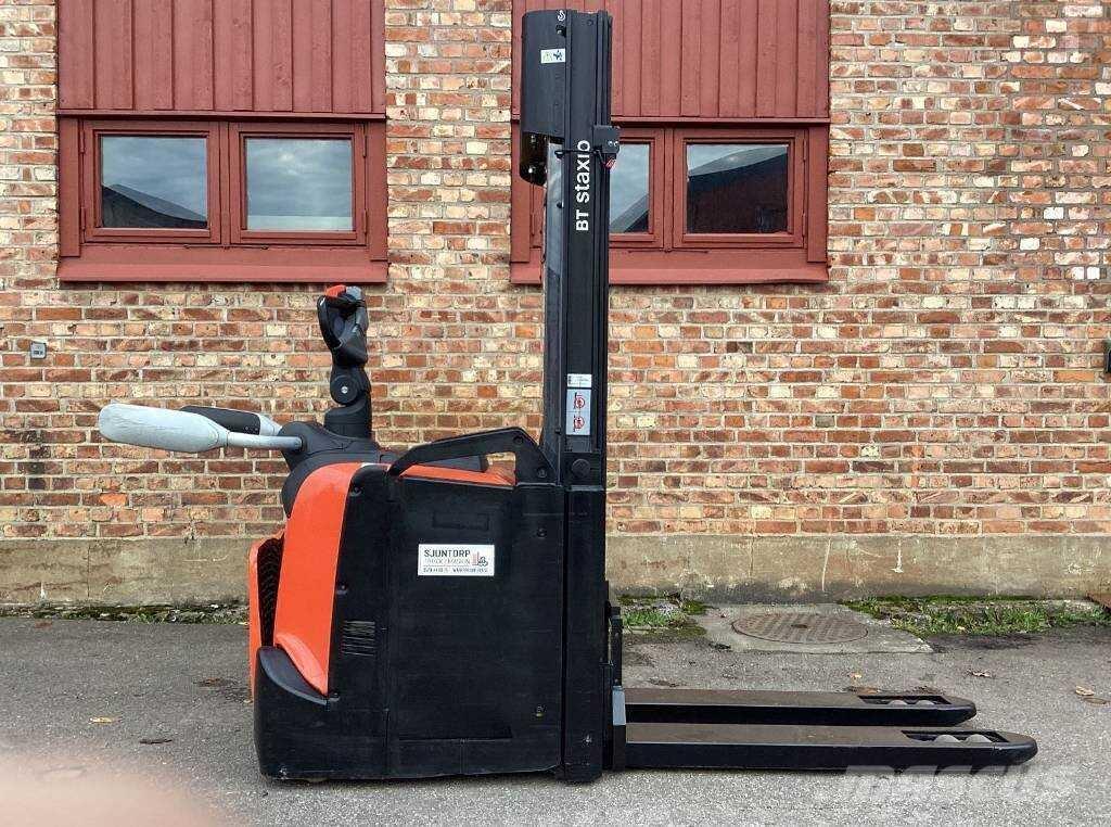 BT SPE 120 L 보행식 리치 지게차