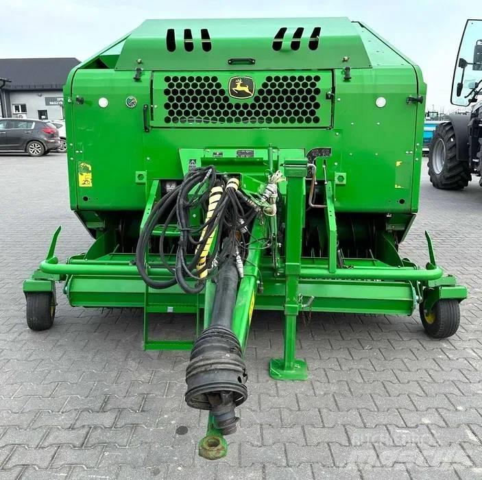 John Deere C 440 R 원형 곤포기
