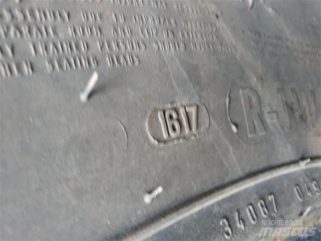 Mitas 600/65R28 x1 타이어, 휠 및 림