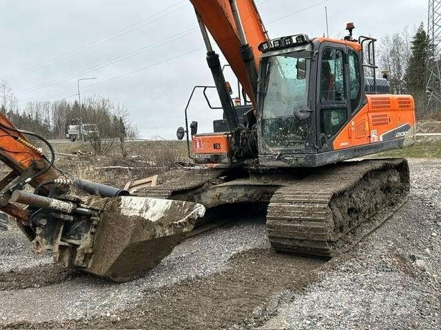 Doosan DX 300LC-5 롱리치 굴삭기
