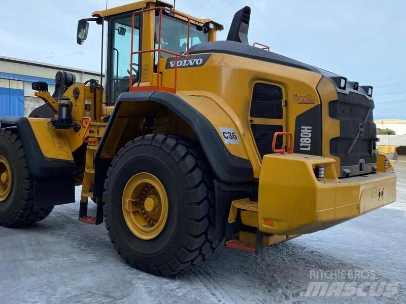 Volvo L 180 H-Ref.20  휠로우더
