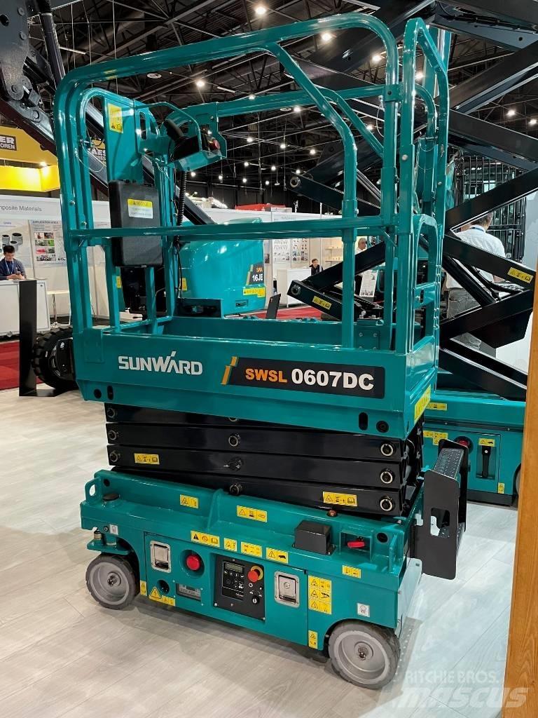 Sunward SWSL0607DC 가위형 리프트