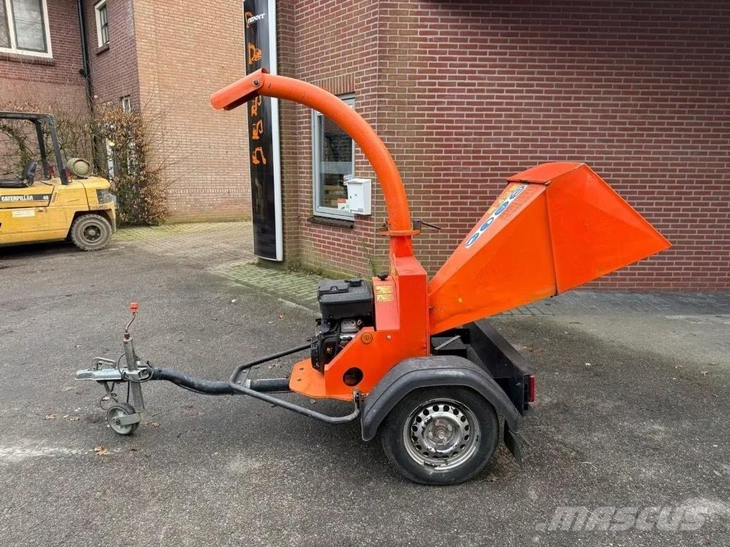 Wolf Hakselaar 톱밥제조기