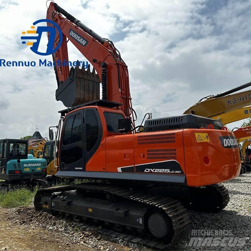 Doosan DX 225 LC-9C 대형 굴삭기 29톤 이상