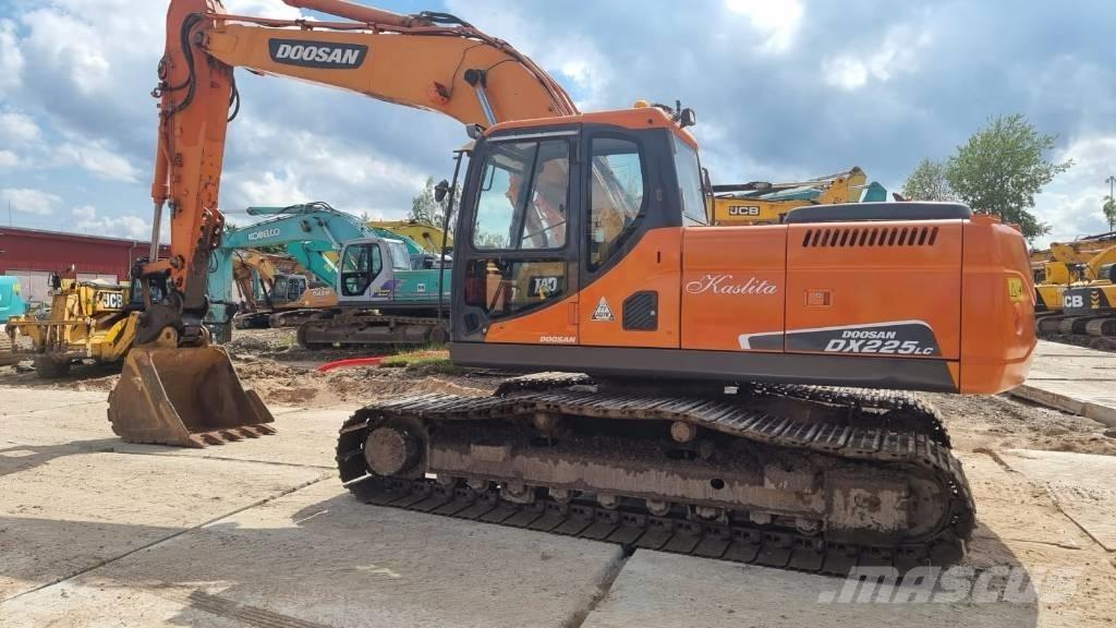Doosan DX 225 LC 대형 굴삭기 29톤 이상