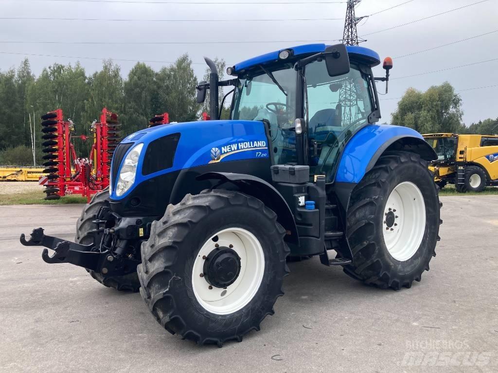 New Holland T7.210 트랙터