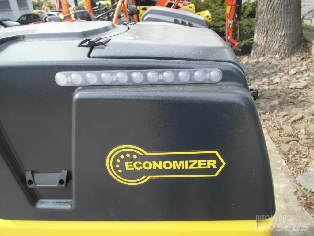 Bomag BMP 8500 토양 다짐기