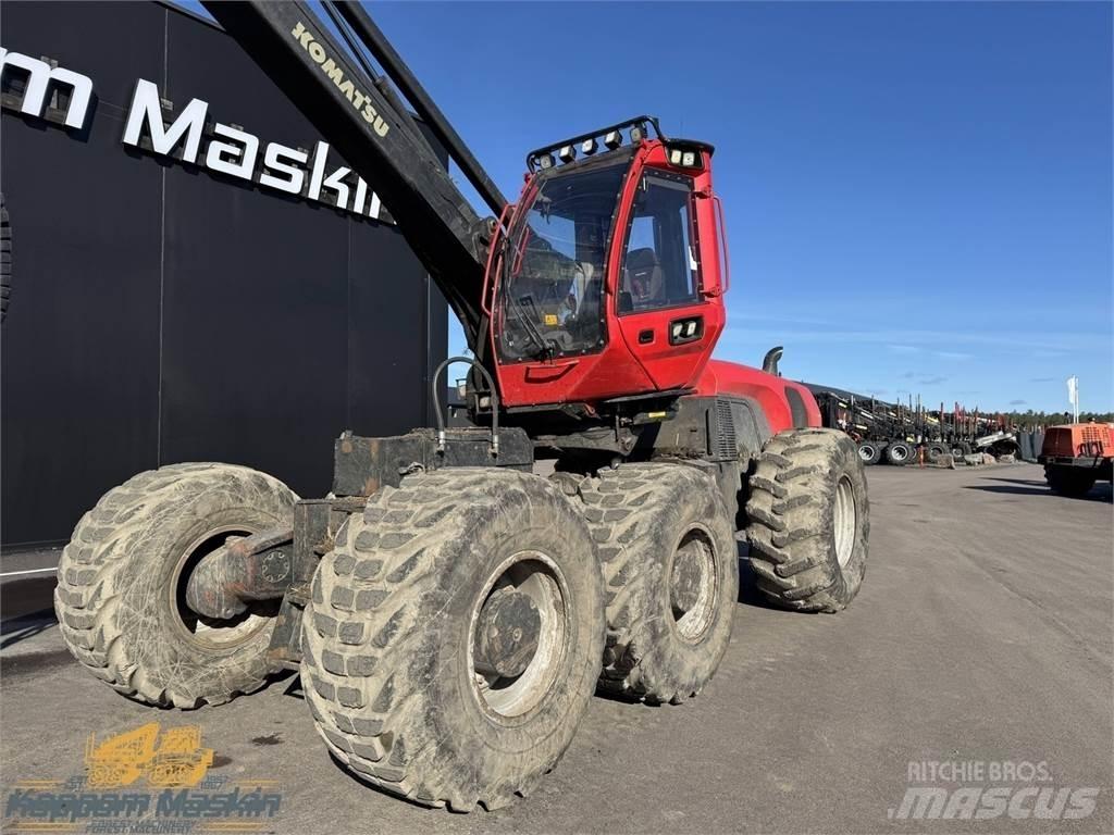 Komatsu 951 원목 하베스터