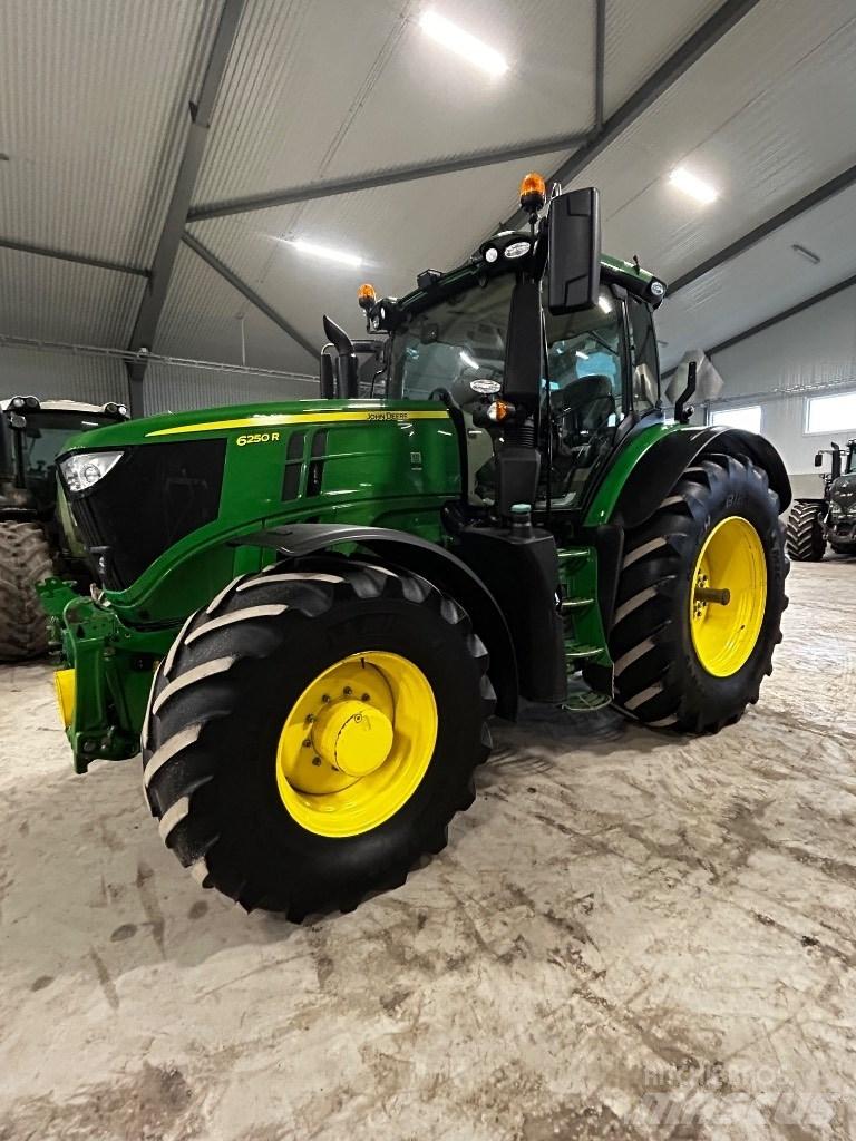 John Deere 6250r 트랙터