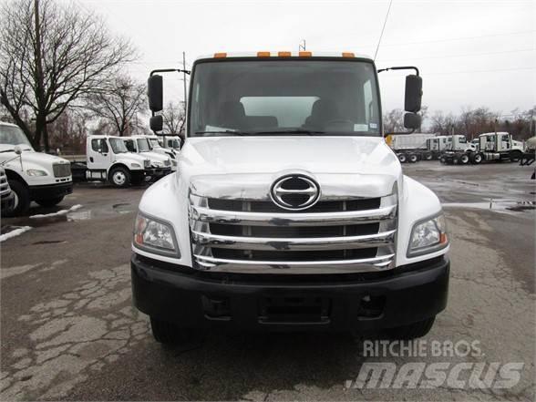 Hino 338 콤비/진공 트럭