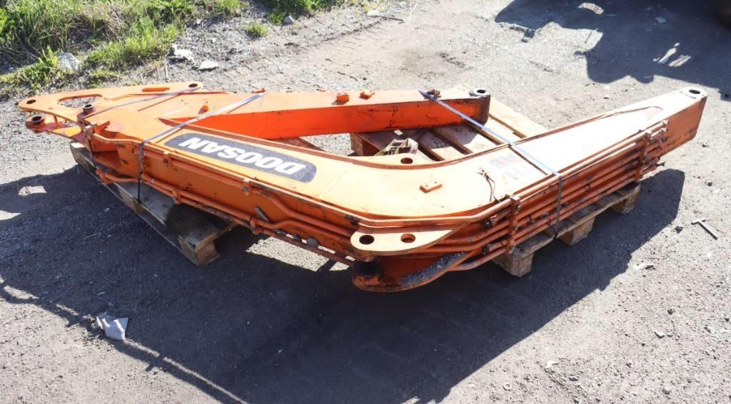 Doosan DX 60 R 소형 굴삭기 7톤 미만
