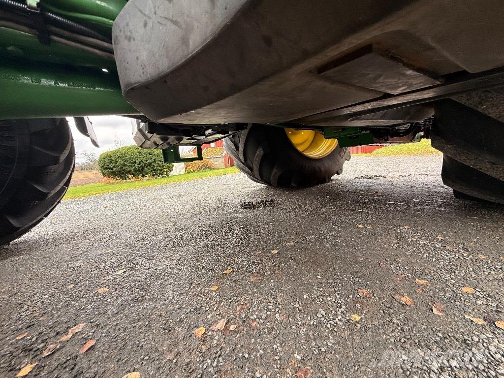 John Deere 6155 R 트랙터