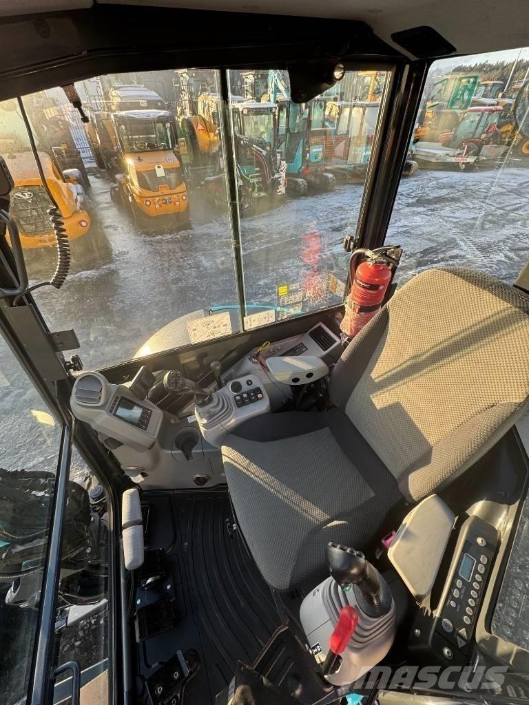 Airman AX 38 U-6 A 소형 굴삭기 7톤 미만