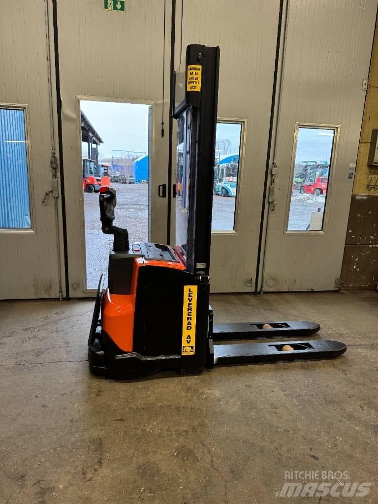 BT truck SWE 120 포크리프트