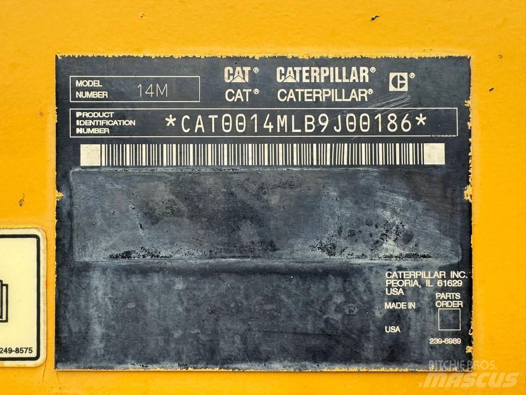 CAT 14M 그레이더