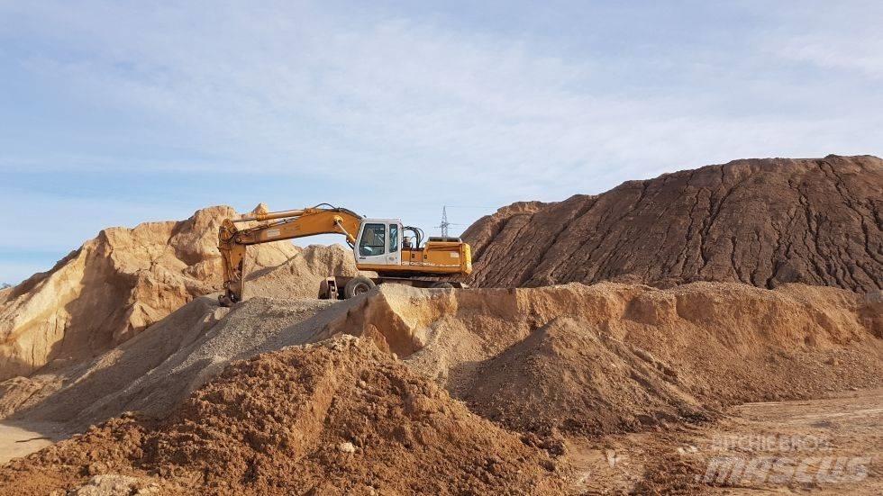 Liebherr A 932  휠 굴삭기