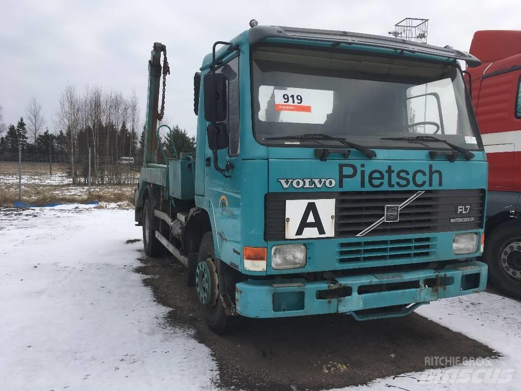 Volvo FL7 훅 리프트 트럭