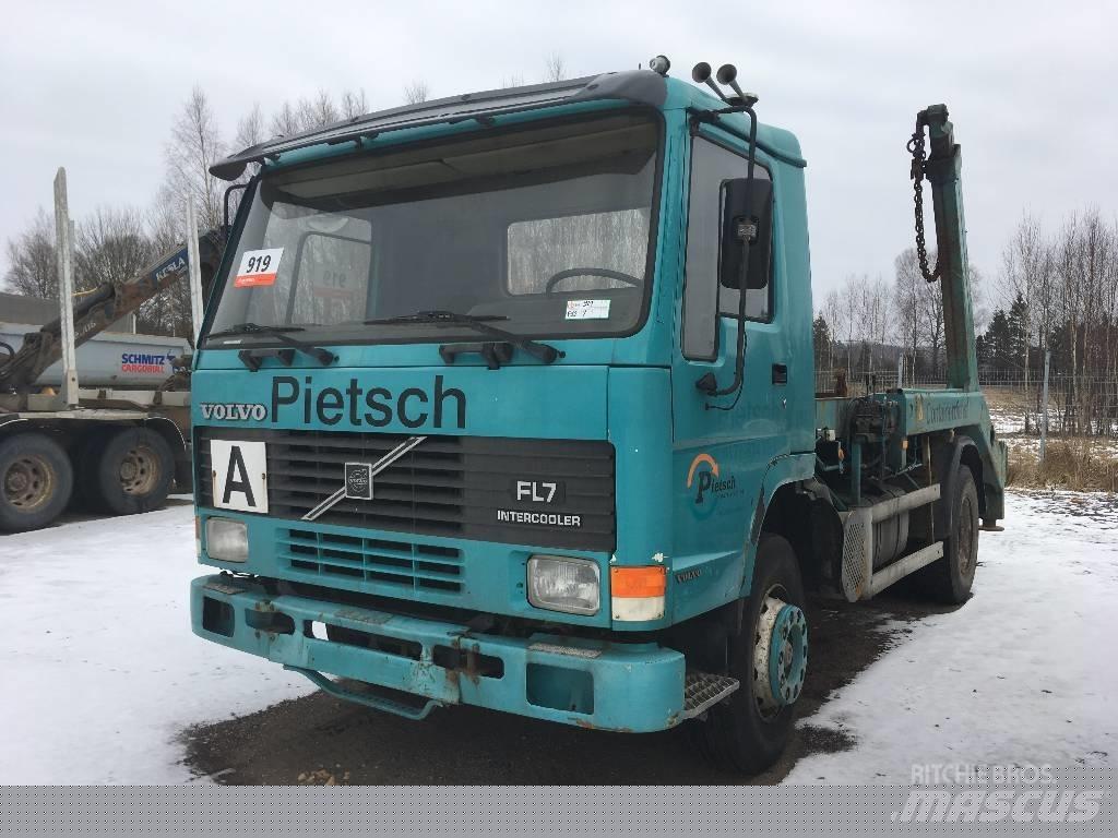 Volvo FL7 훅 리프트 트럭