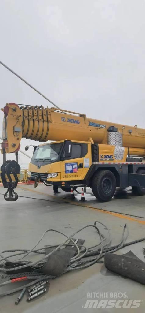XCMG XCT240 A/T 크레인