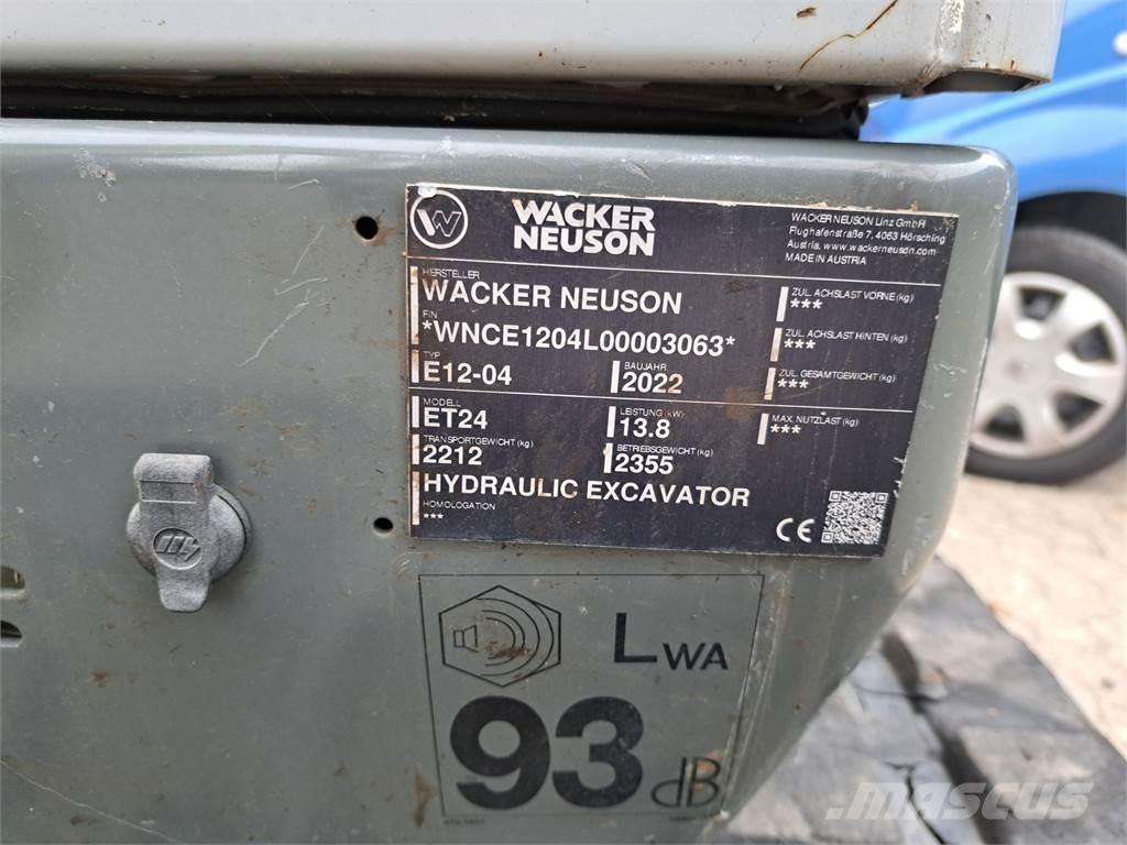 Wacker Neuson ET24 대형 굴삭기 29톤 이상