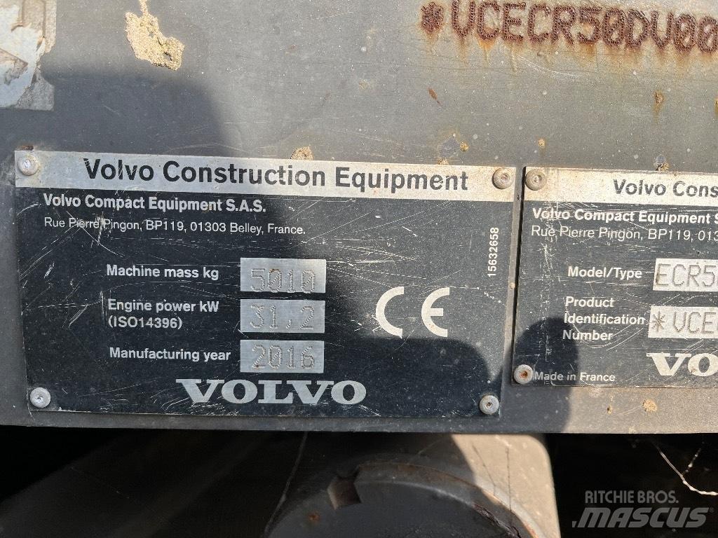 Volvo ECR 50 D 소형 굴삭기 7톤 미만