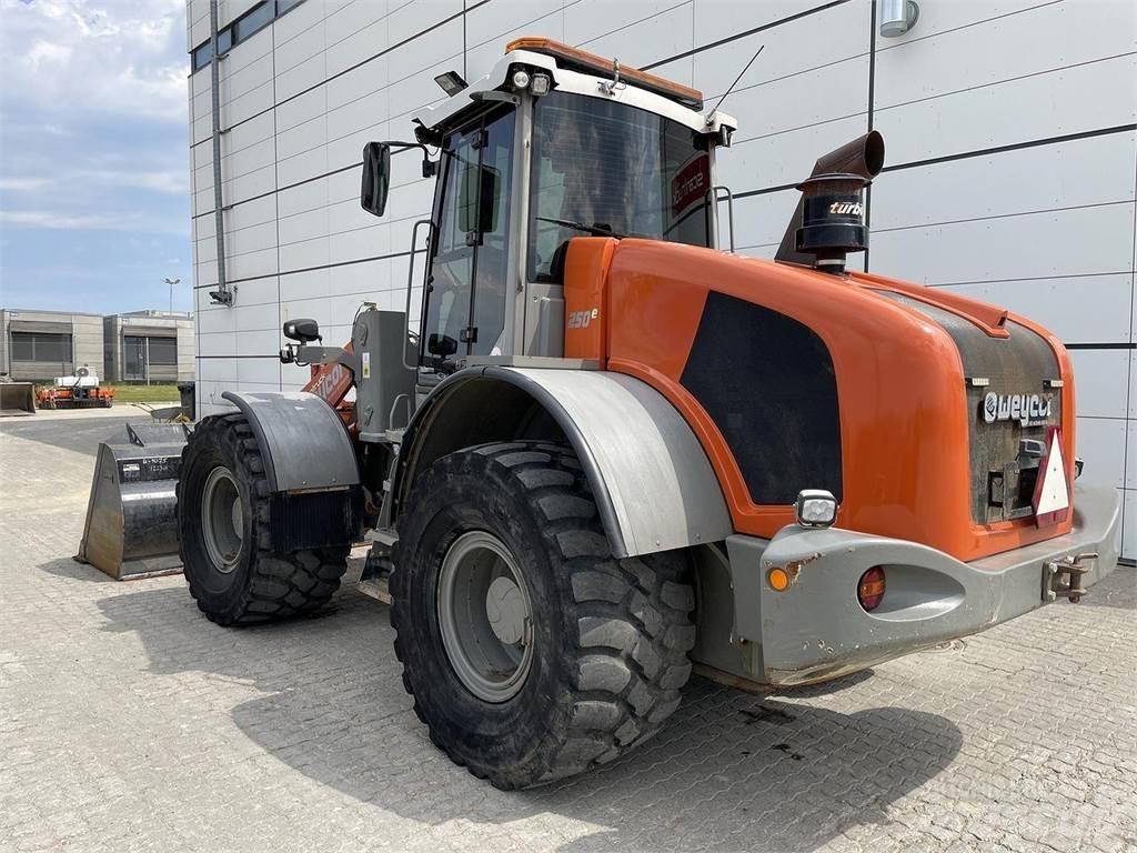 Weycor AR250E  휠로우더