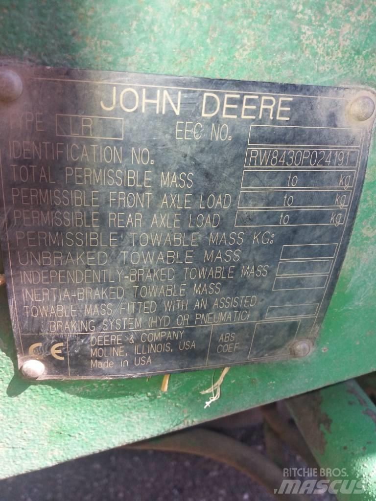 John Deere 8430 트랙터