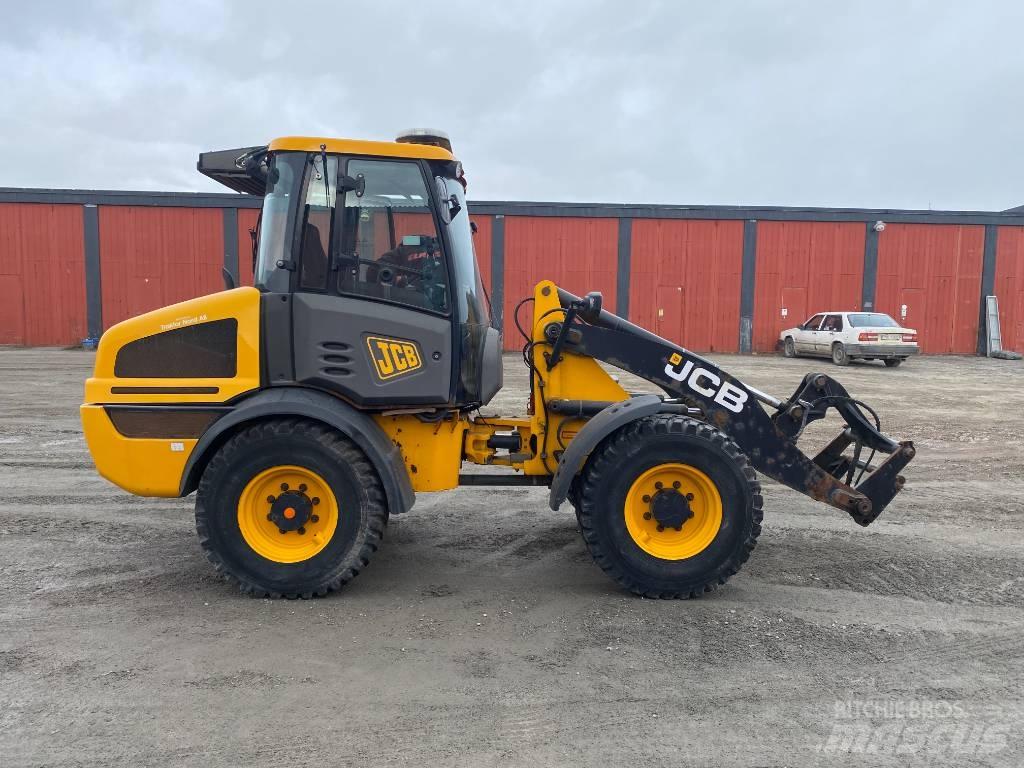 JCB 409 농업용 텔레 핸들러