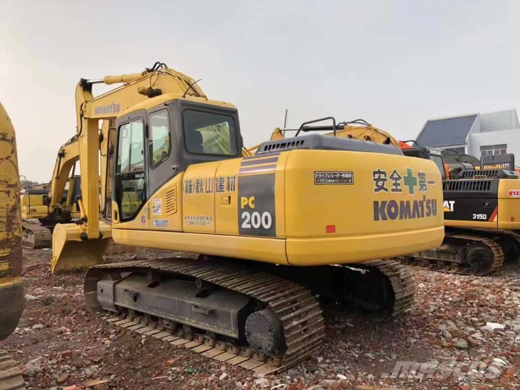 Komatsu 200-7 대형 굴삭기 29톤 이상