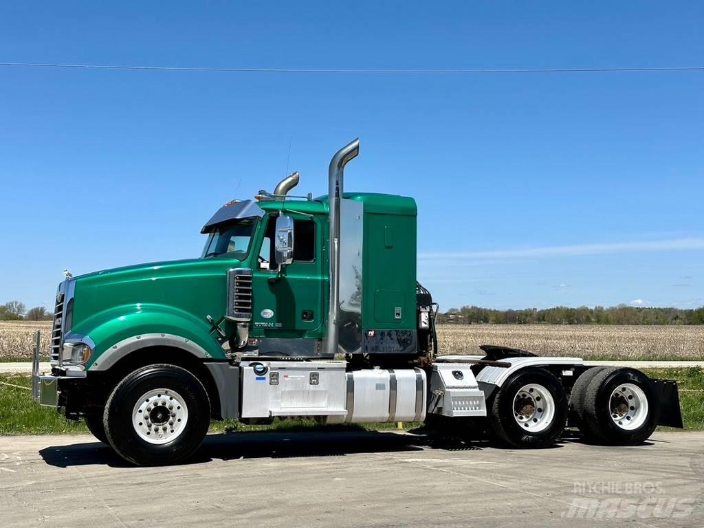 Mack TD713 기타 트럭