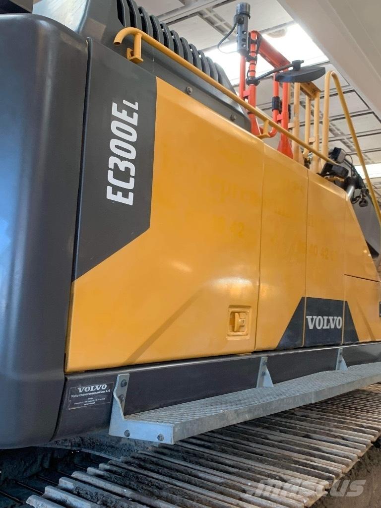 Volvo EC 300 E 대형 굴삭기 29톤 이상