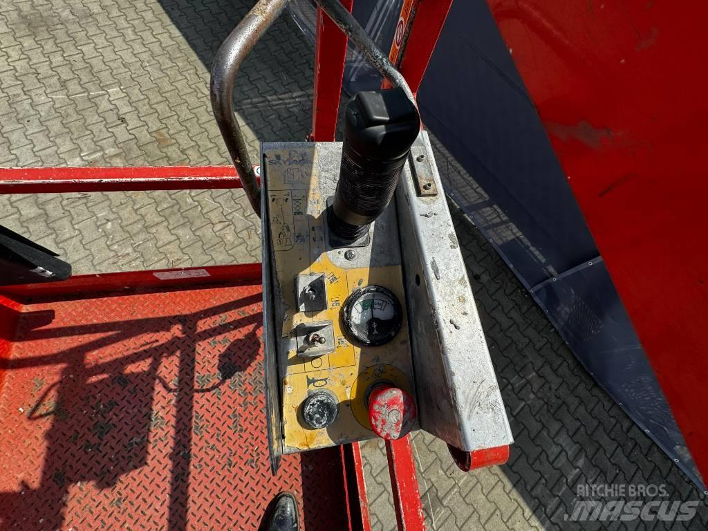SkyJack SJIII4626 가위형 리프트