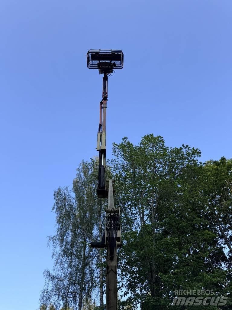 JLG 450 AJ 관절형 전동이동 리프트